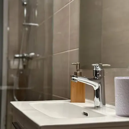 Bluemoon Apartment