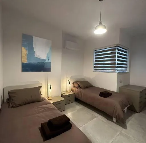 Bluemoon Apartment *